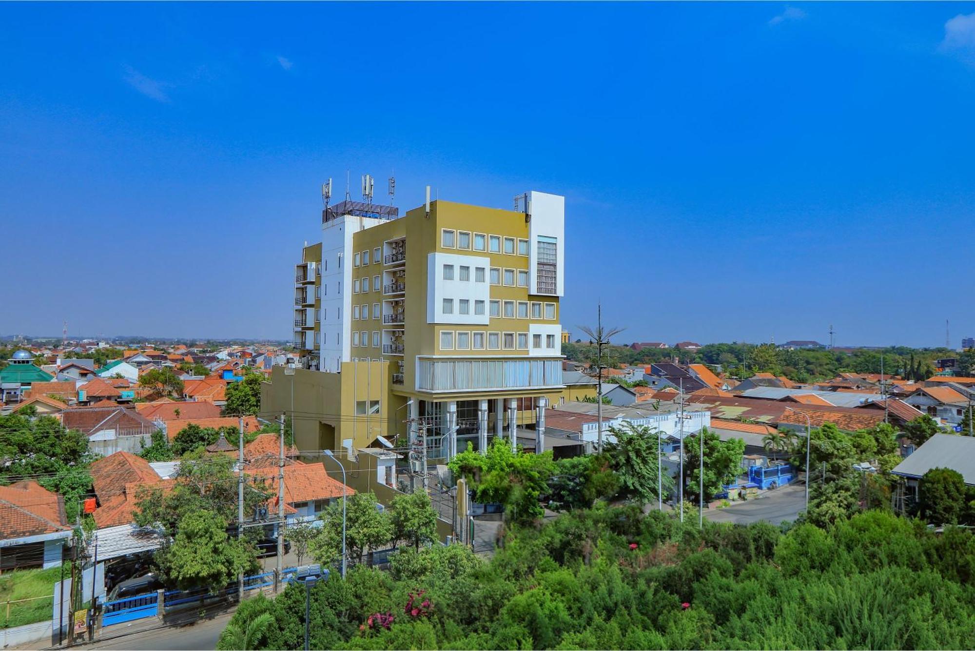 Hotel Dafam Pekalongan Exteriér fotografie