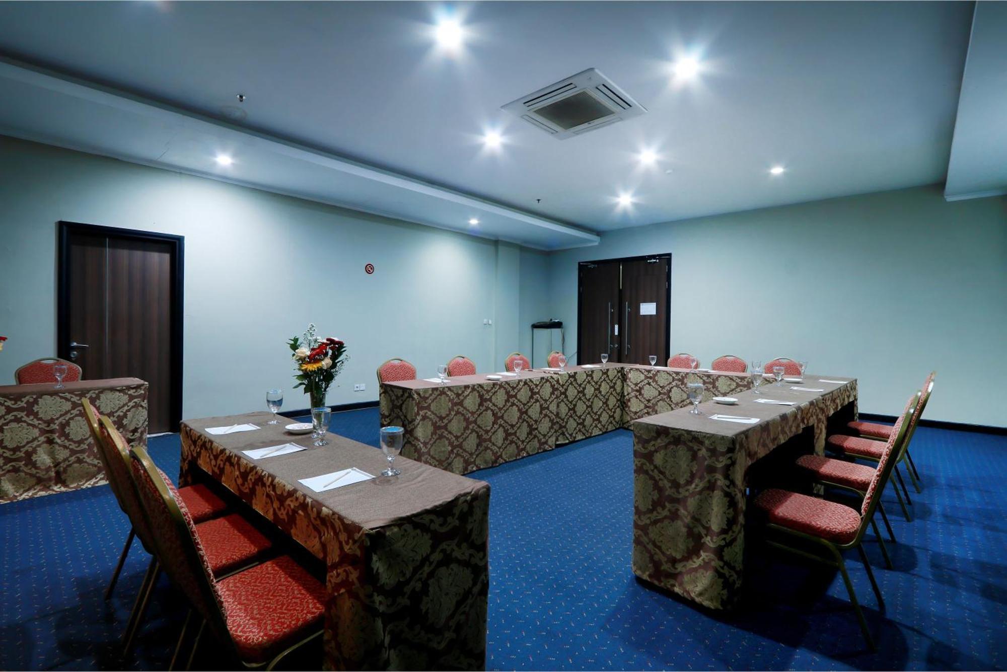 Hotel Dafam Pekalongan Exteriér fotografie