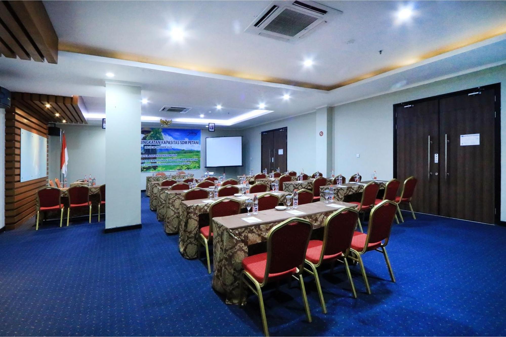 Hotel Dafam Pekalongan Exteriér fotografie